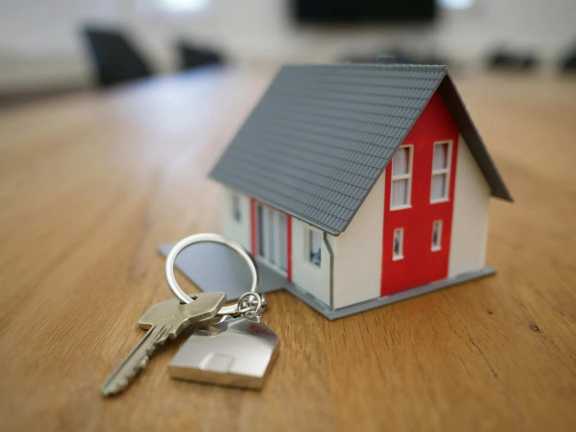Professional guidance for divorce and probate condo sales. Professional real estate closing for divorce and probate midtown Las Vegas condo sales